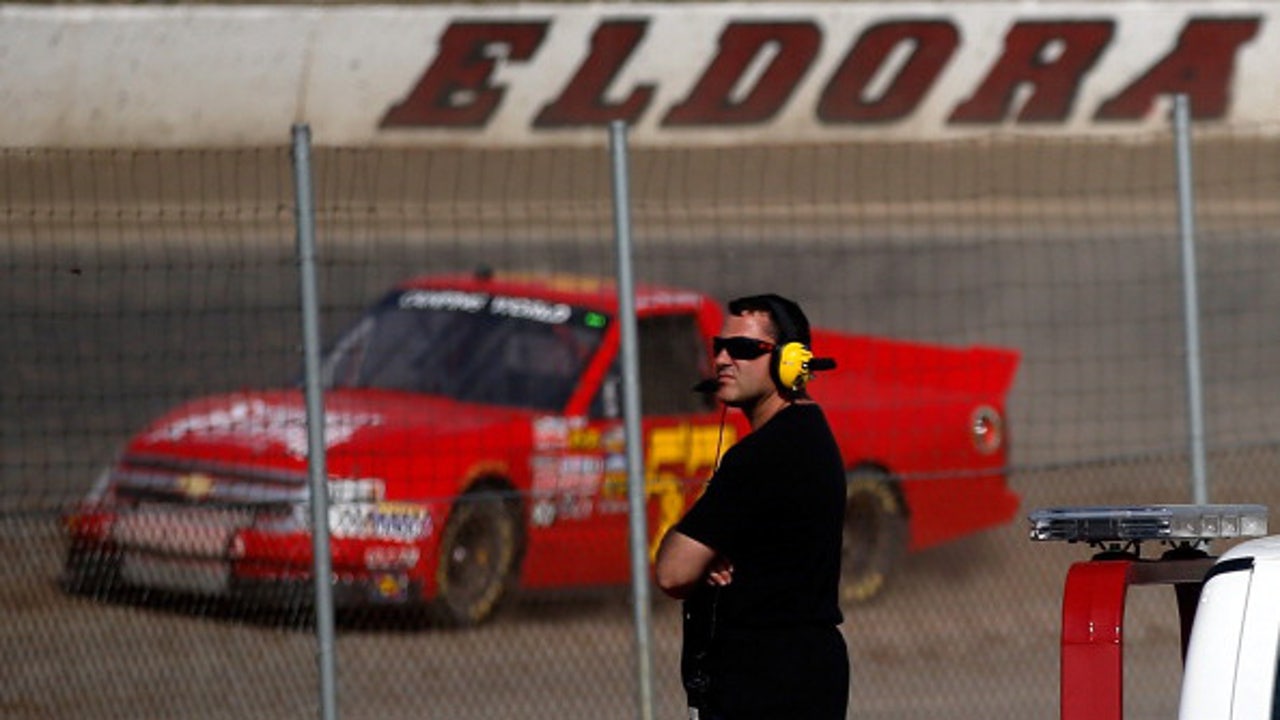 Eldora GM calls $16.5-million lawsuit filed against Tony Stewart, others 'meritless'